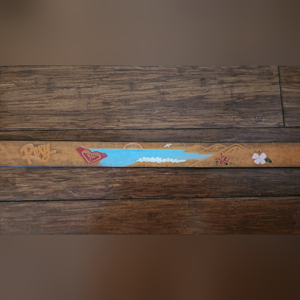 Vintage Roxy Brown Painted Wave, Moutian, and Flower Belt